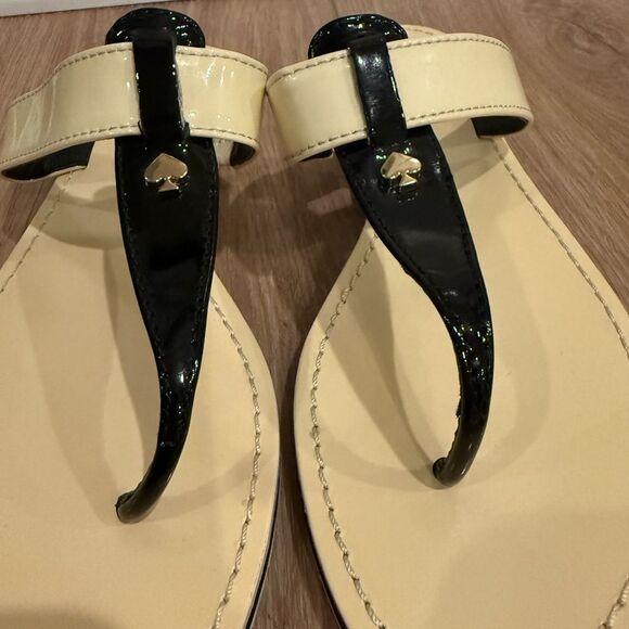 Kate Spade Cream and Black Sandals Minimalist Design - Picture 2 of 5